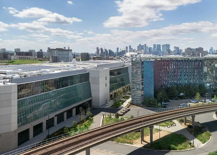 Aloft By Marriott London Excel