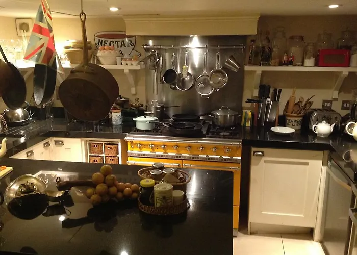 16 St Alfeges Bed & Breakfast London