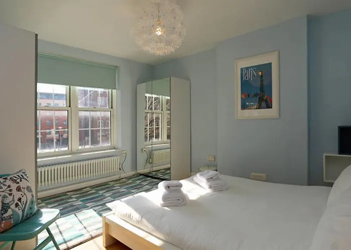 Riverside Cutty Sark 2Bd Retreat London