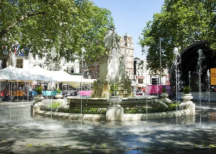 Premier Inn London Leicester Square