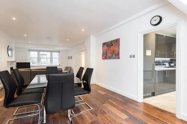 Fleet Street Apartment 4 London