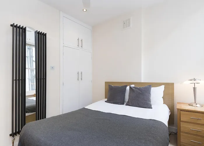 St Paul'S By Excel Apartments London