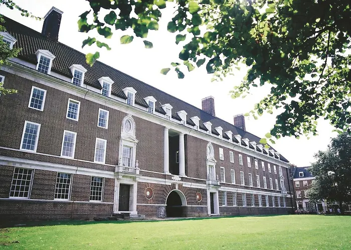 De Vere Devonport House