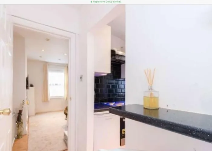 Cosy Studio Apartment In Fulham London
