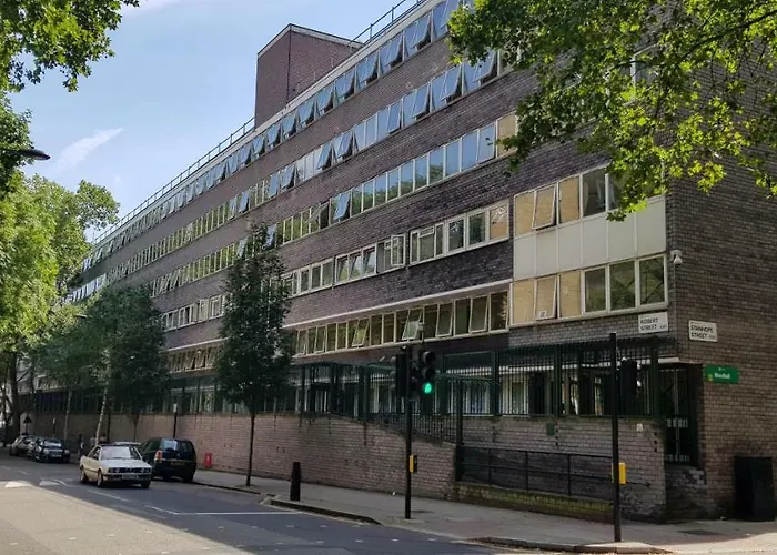 Central London 2 Bed Apartment